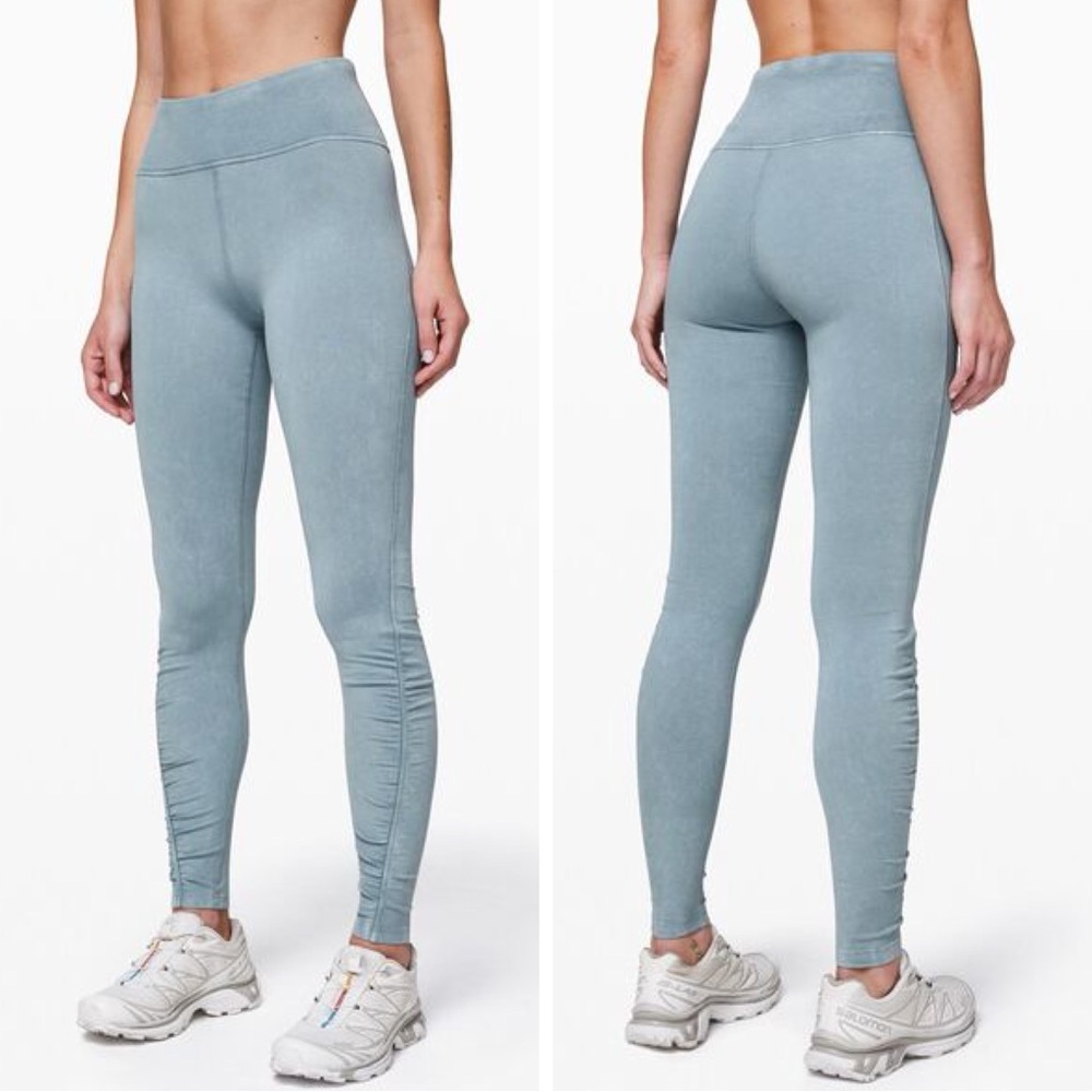 Lululemon Woman Washed Chambray Inner Glow High Rise Legging US6 Athleisure Yoga
